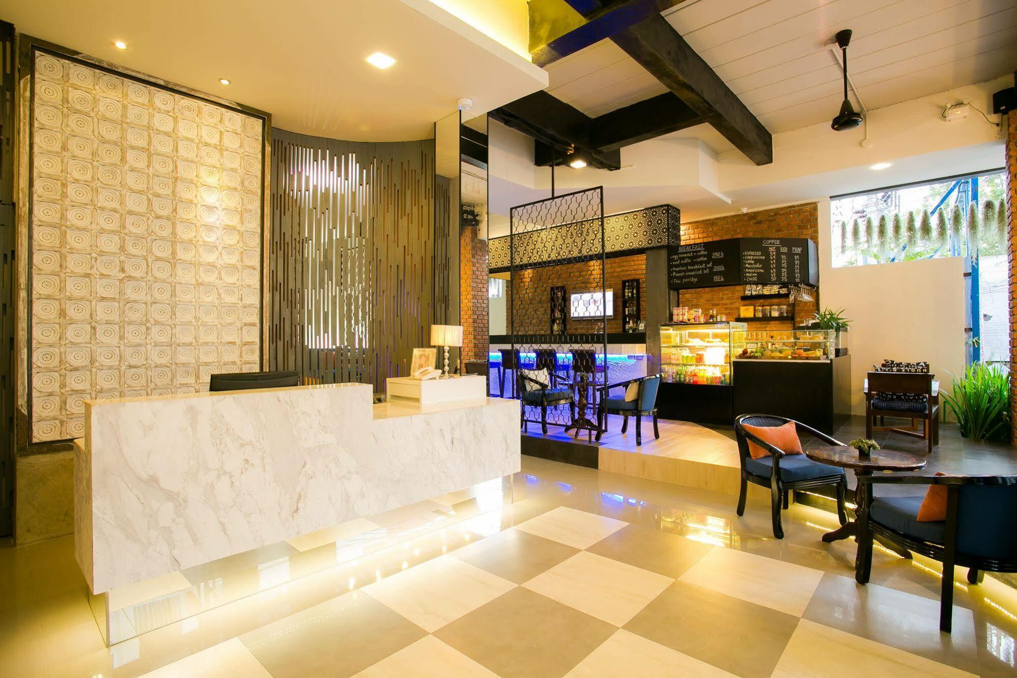Hotel The House Patong Exterior foto